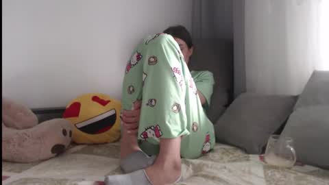 velvetmoon123 online show from December 3, 9:29 am