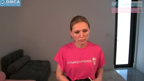 VelvetTGirl online show from May 9, 7:19 pm