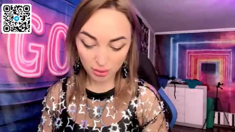 MERYEM online show from March 1, 11:45 am