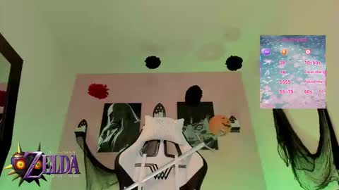 Jess online show from October 31, 8:21 pm