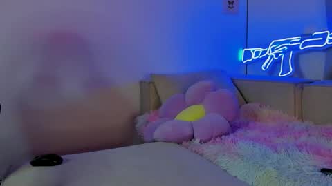 Snapshot of velvetvibes_ chatting on May 28, 2:09 am velvetvibes_ online show from May 28, 2:09 am