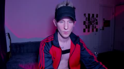 Vence online show from March 14, 8:47 pm