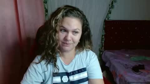 venecasexy44 online show from November 19, 9:53 am