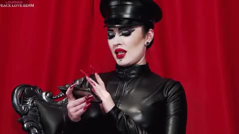 MISTRESS online show from October 19, 12:06 pm