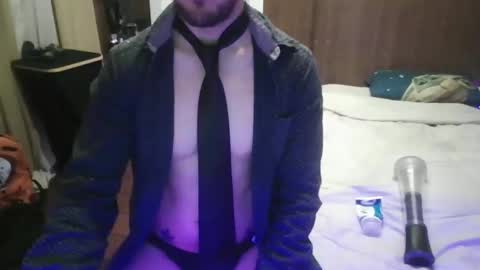 Snapshot of venezuelan420 chatting on December 18, 5:35 am venezuelan420 online show from December 18, 5:35 am