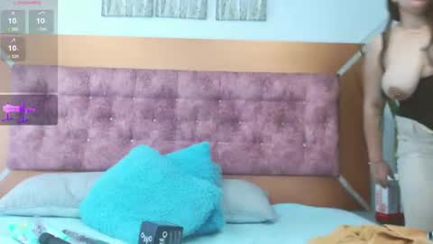 Snapshot of vennuss_89 chatting on January 25, 2:58 pm venus online show from January 25, 2:58 pm
