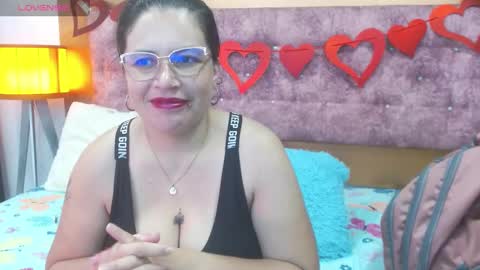 Snapshot of vennuss_89 chatting on March 1, 10:45 am venus online show from March 1, 10:45 am