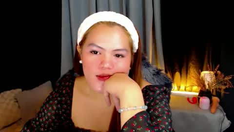 I am Colly Your mystery girl online show from November 21, 2:10 am