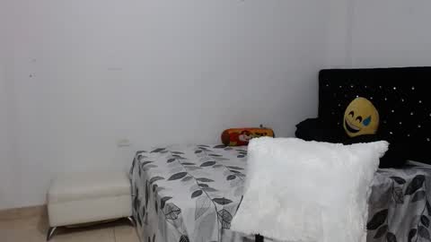 venus_menoza online show from December 29, 7:32 pm