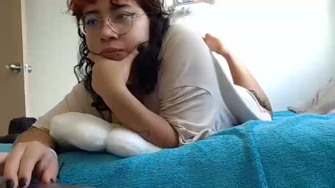 venus_midnight1 online show from February 19, 6:15 pm