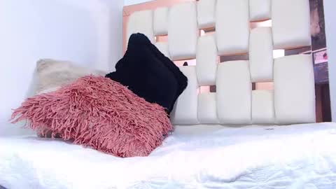 Venus online show from February 20, 9:26 pm