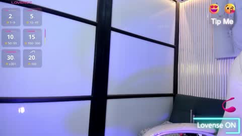 Venus online show from February 6, 8:56 pm