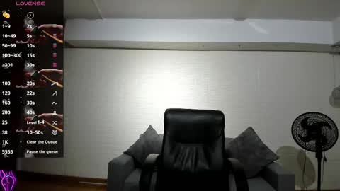 Venus Cooper Everyday From 1400 to 2200 Col Time online show from March 4, 10:54 am