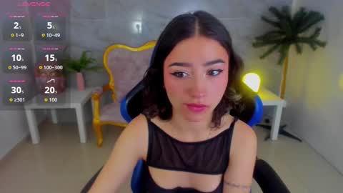 venuss online show from November 13, 1:43 pm