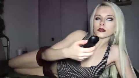 venustheflytrap online show from March 23, 1:09 am