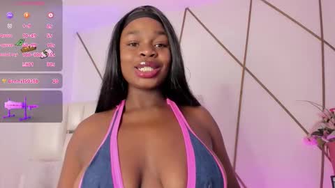 VENUS online show from October 4, 12:25 pm