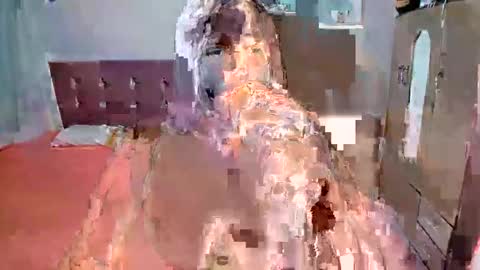 venus online show from January 5, 9:03 pm