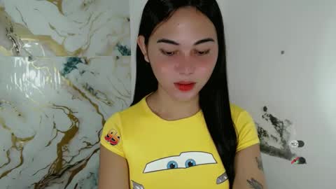 Snapshot of veola_sexy chatting on May 11, 9:23 pm veola_sexy online show from May 11, 9:23 pm