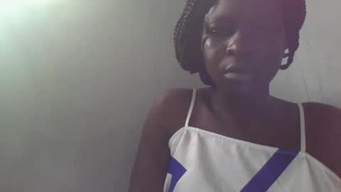 Snapshot of vera_bright chatting on February 9, 3:56 pm vera_bright online show from February 9, 3:56 pm