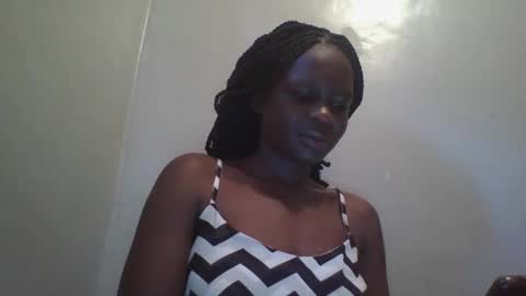 Snapshot of vera_bright chatting on February 19, 8:22 am vera_bright online show from February 19, 8:22 am
