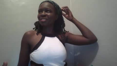 Snapshot of vera_bright chatting on February 20, 10:37 pm vera_bright online show from February 20, 10:37 pm