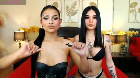 Snapshot of vera_krasovaxxx chatting on February 16, 6:04 pm your1andonlySAVY online show from February 16, 6:04 pm