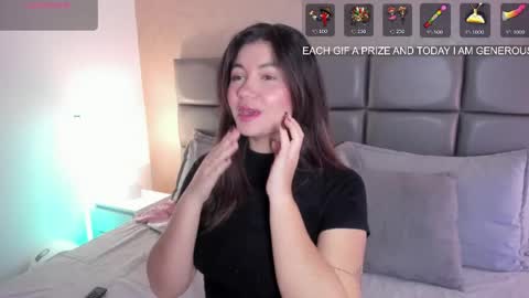 Snapshot of vera_price_ chatting on May 12, 11:18 am Vera online show from May 12, 11:18 am