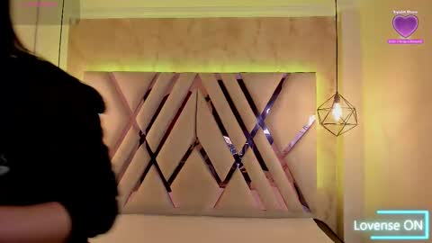 Domelipa  online show from February 20, 11:31 am