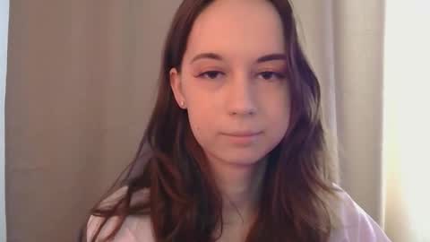 Una online show from February 13, 11:28 am