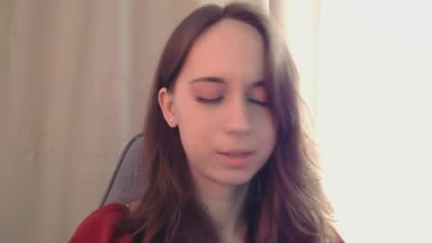 Una online show from February 14, 11:29 am