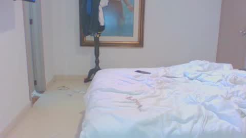 vergagolosa22 online show from December 5, 7:05 am