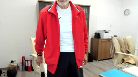 Victor online show from December 17, 12:33 pm