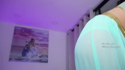 vero_cam online show from November 2, 2:58 am