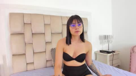 Snapshot of vero_domplay chatting on February 22, 2:56 am vero domplay online show from February 22, 2:56 am