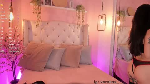 Vero online show from October 24, 12:12 pm