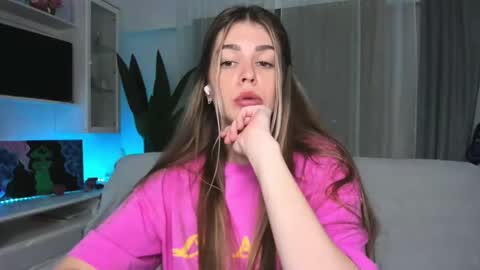 Lolitalolz online show from January 21, 11:34 pm