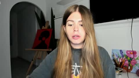 Lolitalolz online show from October 4, 4:49 pm