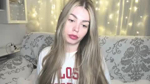 Snapshot of veronarolls chatting on January 17, 6:55 pm Lolitalolz online show from January 17, 6:55 pm