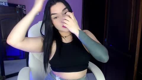 veronica_118 online show from December 14, 6:56 am