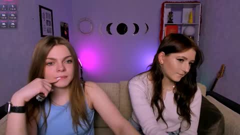 Ronni online show from March 3, 8:59 pm