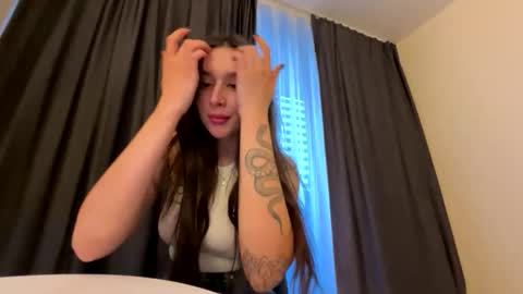 Snapshot of veronica_larsson chatting on October 18, 2:07 pm Veronica online show from October 18, 2:07 pm