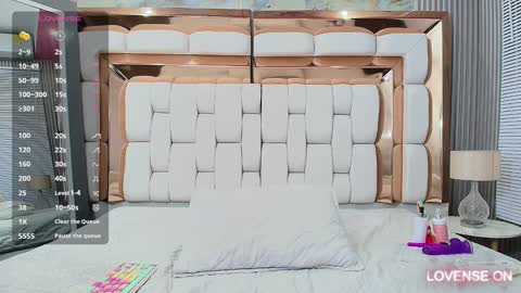 Veronica online show from January 3, 3:22 pm