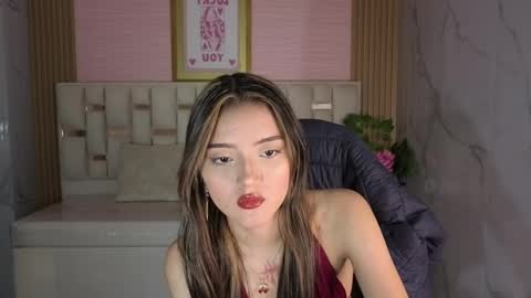 Snapshot of veronicaa_s chatting on May 4, 8:16 pm veronicaa_s online show from May 4, 8:16 pm