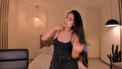 Vero  online show from November 27, 8:27 am