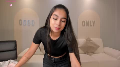 Vero  online show from November 28, 8:39 am