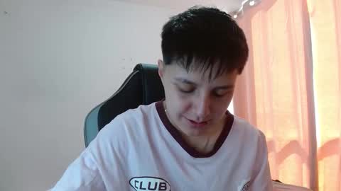 Veronica Clark online show from October 18, 6:30 pm