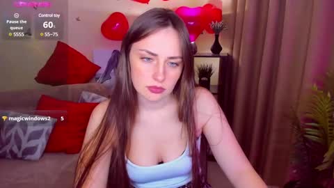 Veronica online show from February 10, 1:11 pm