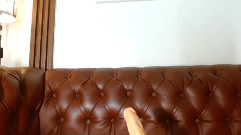 Veronica Robles online show from December 3, 11:35 pm