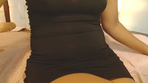 Veronica Robles online show from December 30, 7:32 pm