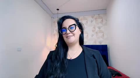 Snapshot of veroniicabbw chatting on December 23, 3:01 pm veroniicabbw online show from December 23, 3:01 pm
